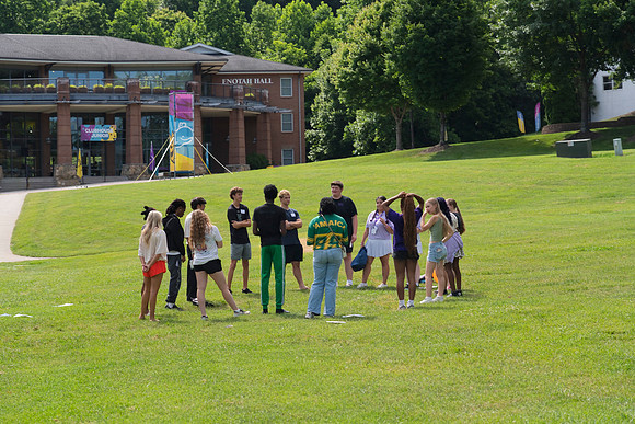 YHC_Orientation0149_1