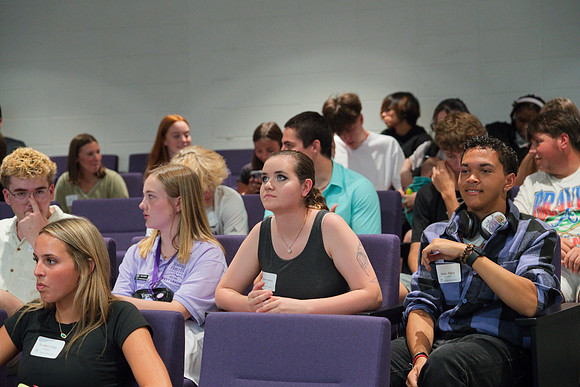 YHC_Orientation0182_1